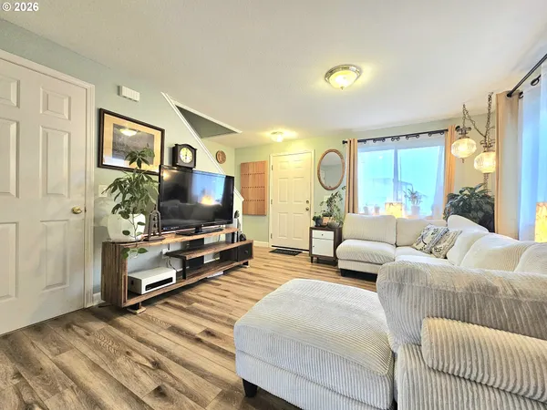 $333,000 | 4467 Fergus Avenue, Eugene, OR 97402