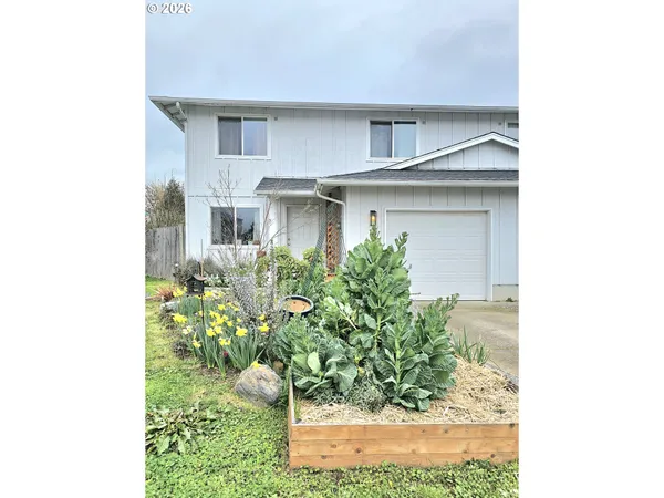 $333,000 | 4467 Fergus Avenue, Eugene, OR 97402