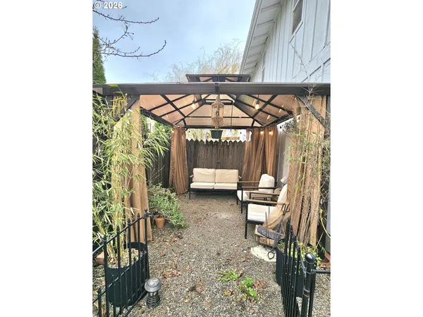 $333,000 | 4467 Fergus Avenue, Eugene, OR 97402