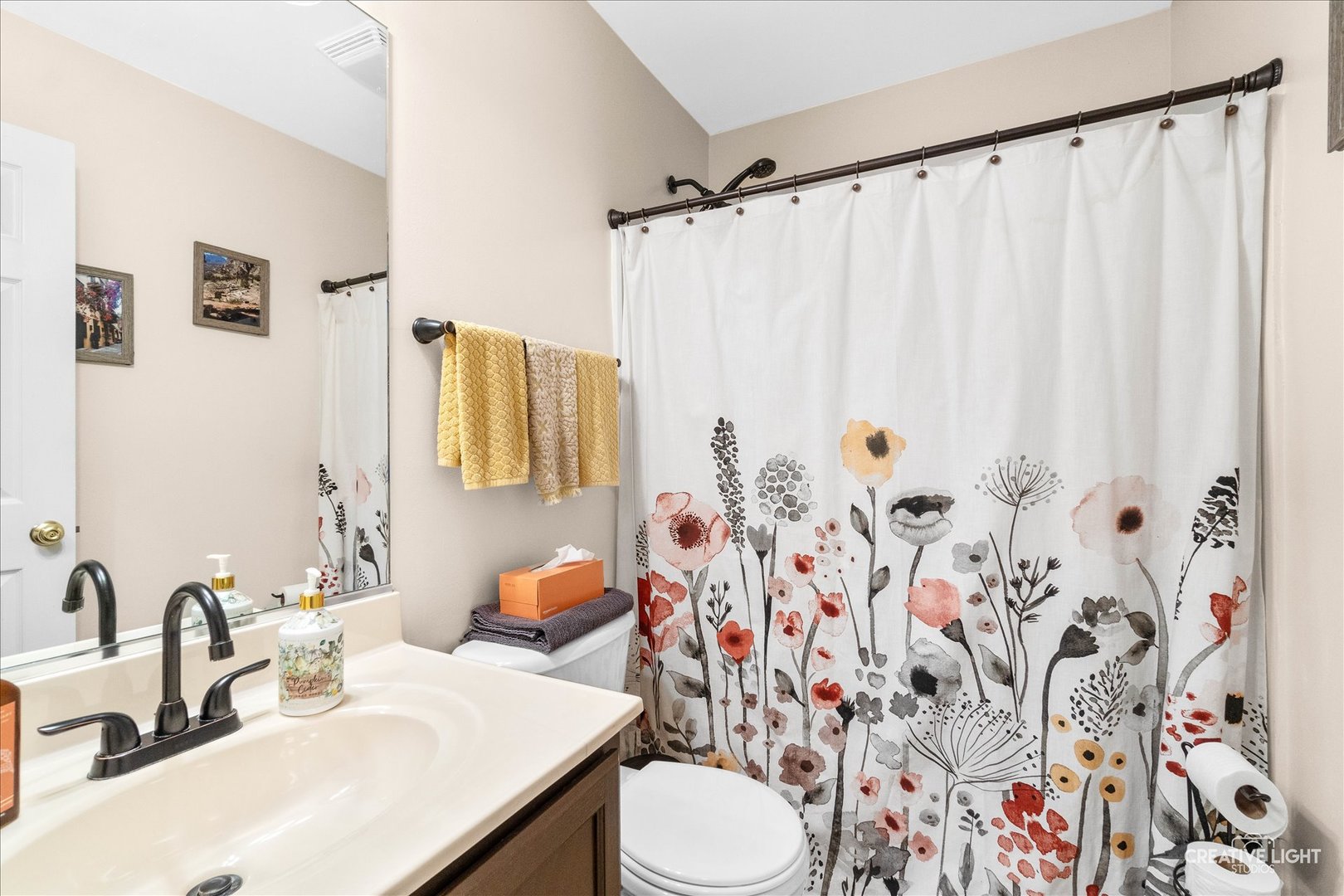 479 Raintree Drive Oswego, IL 60543 - Photo 16 of 20