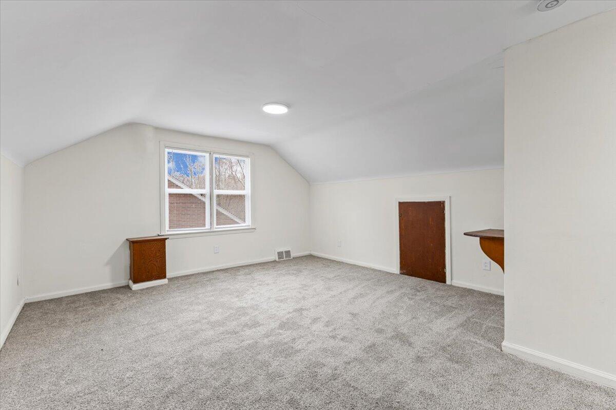 6150 Neff Avenue Detroit, MI 48224 - Photo 18 of 24 20-IMG_3154