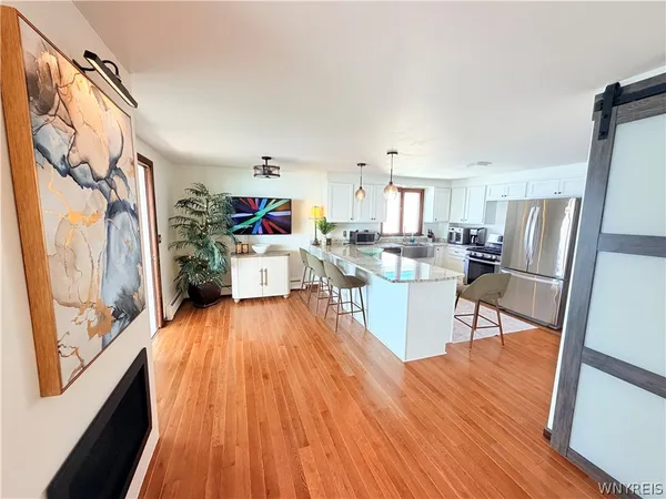 $525,000 | 31 North Shore Drive, Hamburg, NY 14219
