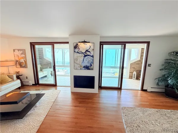 $525,000 | 31 North Shore Drive, Hamburg, NY 14219