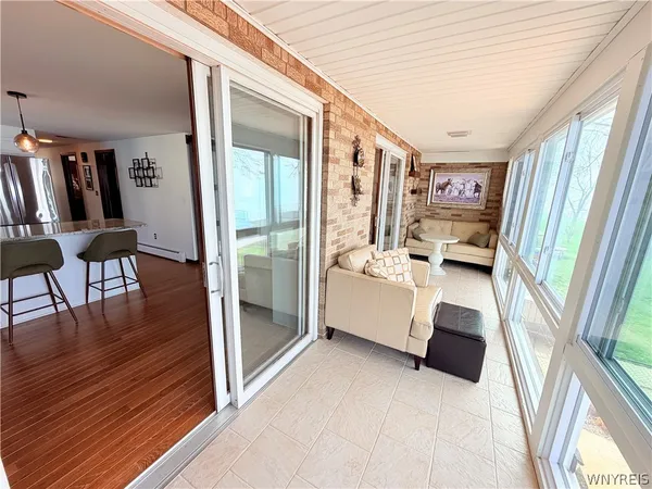 $525,000 | 31 North Shore Drive, Hamburg, NY 14219