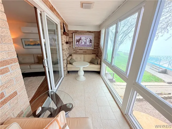 $525,000 | 31 North Shore Drive, Hamburg, NY 14219