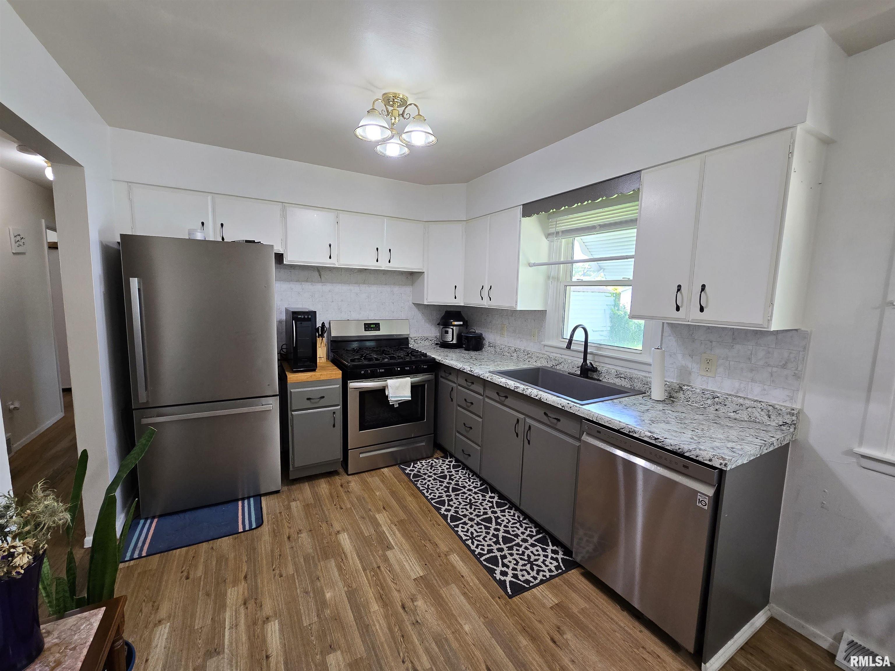 49 Friars Lane Springfield, IL 62704 - Photo 20 of 36