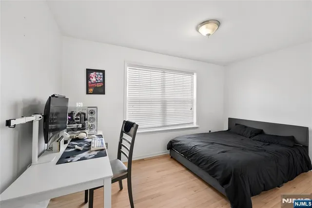 $850,000 | 110 Redwood Avenue, Paterson, NJ 07522