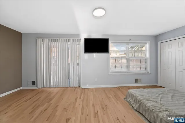 $850,000 | 110 Redwood Avenue, Paterson, NJ 07522