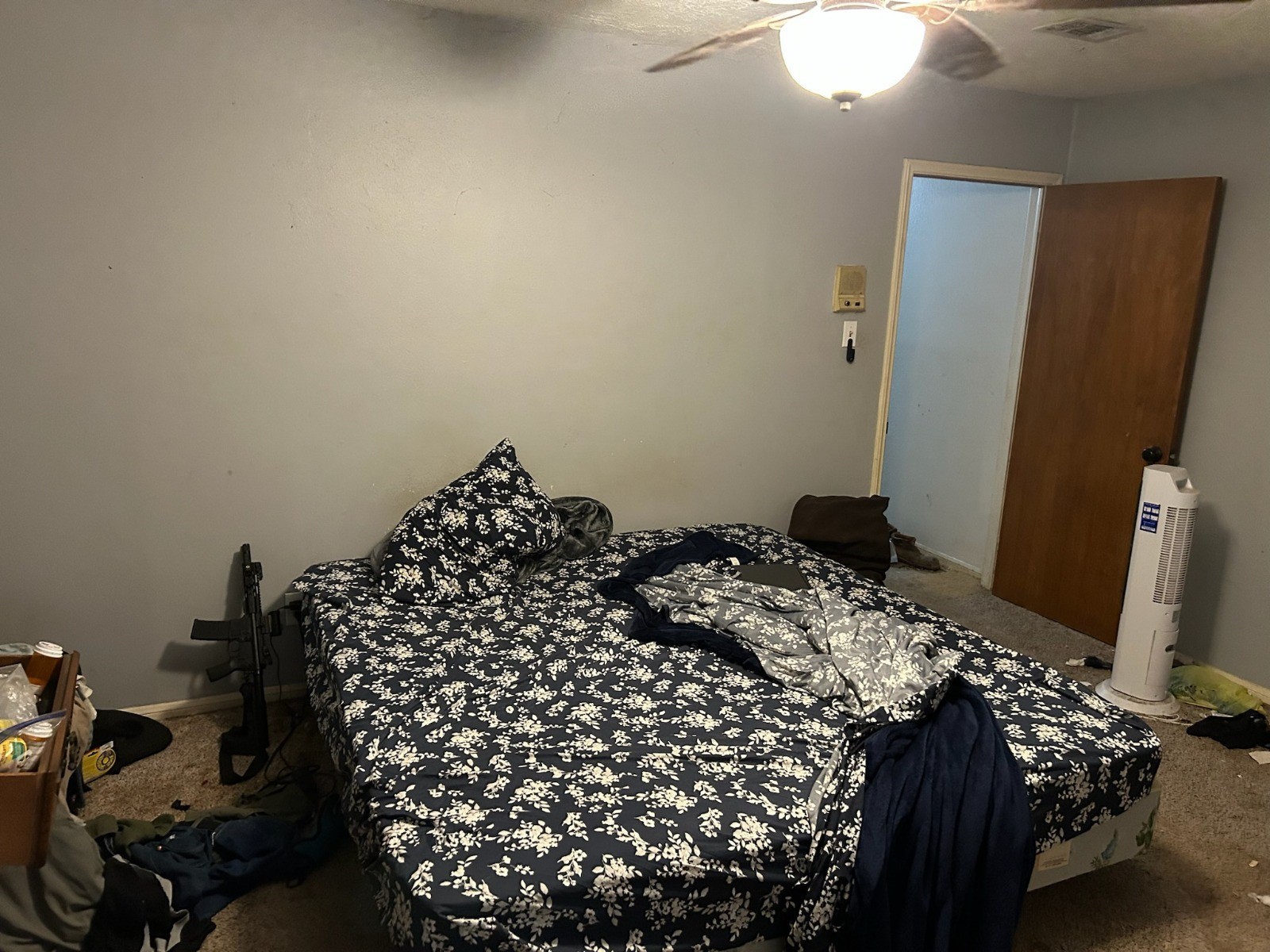 1710 Indian Shores Road Crosby, TX 77532 - Photo 5 of 9 a bed sitting in a bedroom next to a window