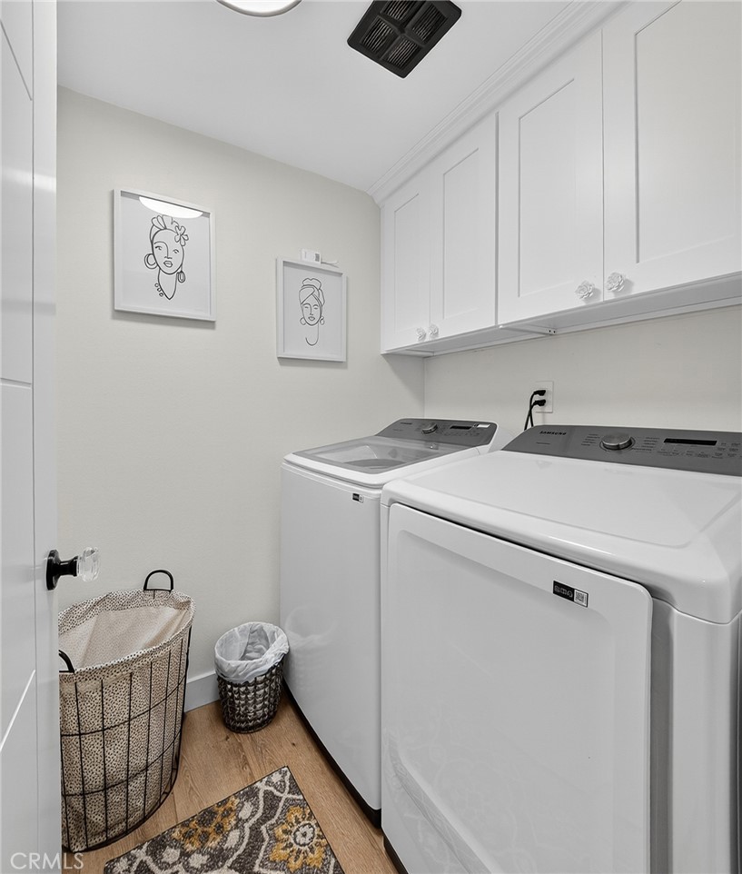 5 Cypress Way Rolling Hills Estates, CA 90274 - Photo 28 of 45 a utility room with dryer and washer
