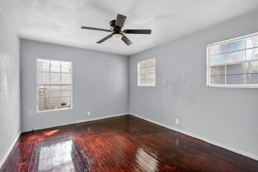 604 Graham Street Cleburne, TX 76033 - Photo 21 of 30
