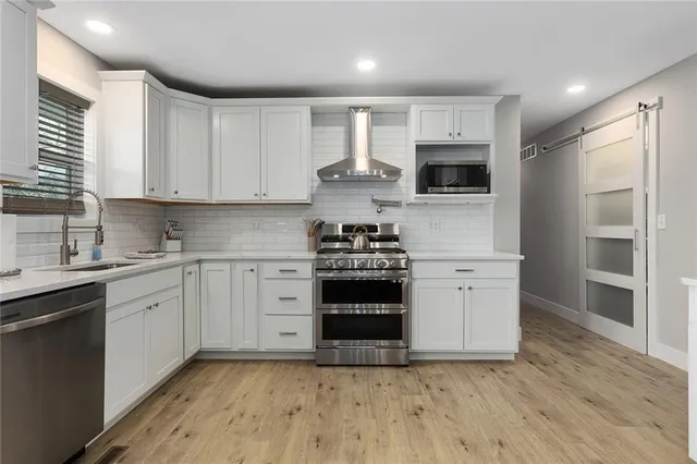 $540,000 | 22612 North Prestige Drive, Holt, MO 64048