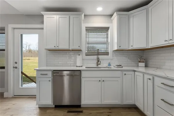 $540,000 | 22612 North Prestige Drive, Holt, MO 64048