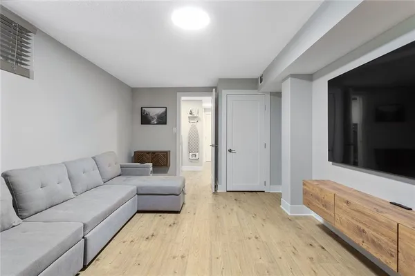 $540,000 | 22612 North Prestige Drive, Holt, MO 64048