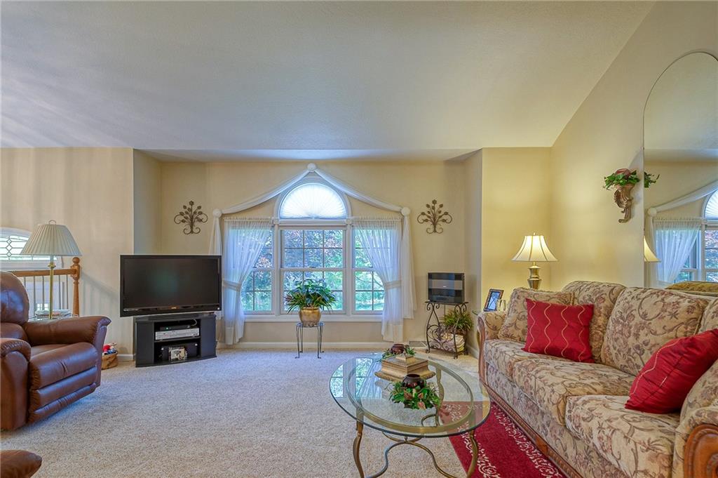 103 Shepperd Drive Butler, PA 16002 - Photo 5 of 25 Gallery Image 5