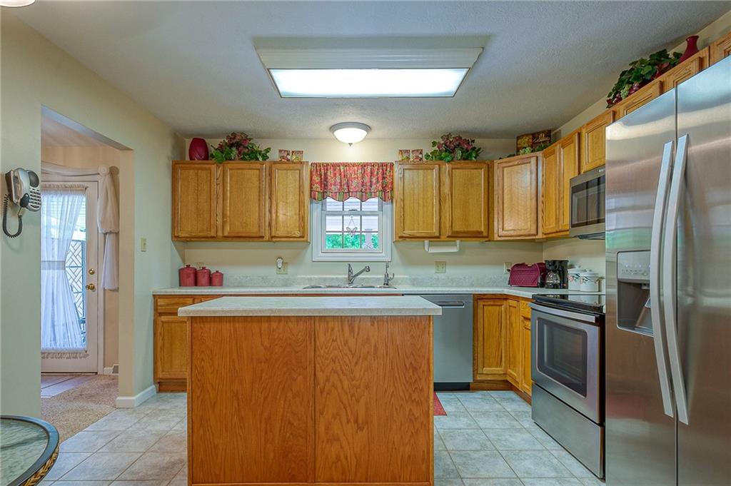 103 Shepperd Drive Butler, PA 16002 - Photo 10 of 25 Gallery Image 10