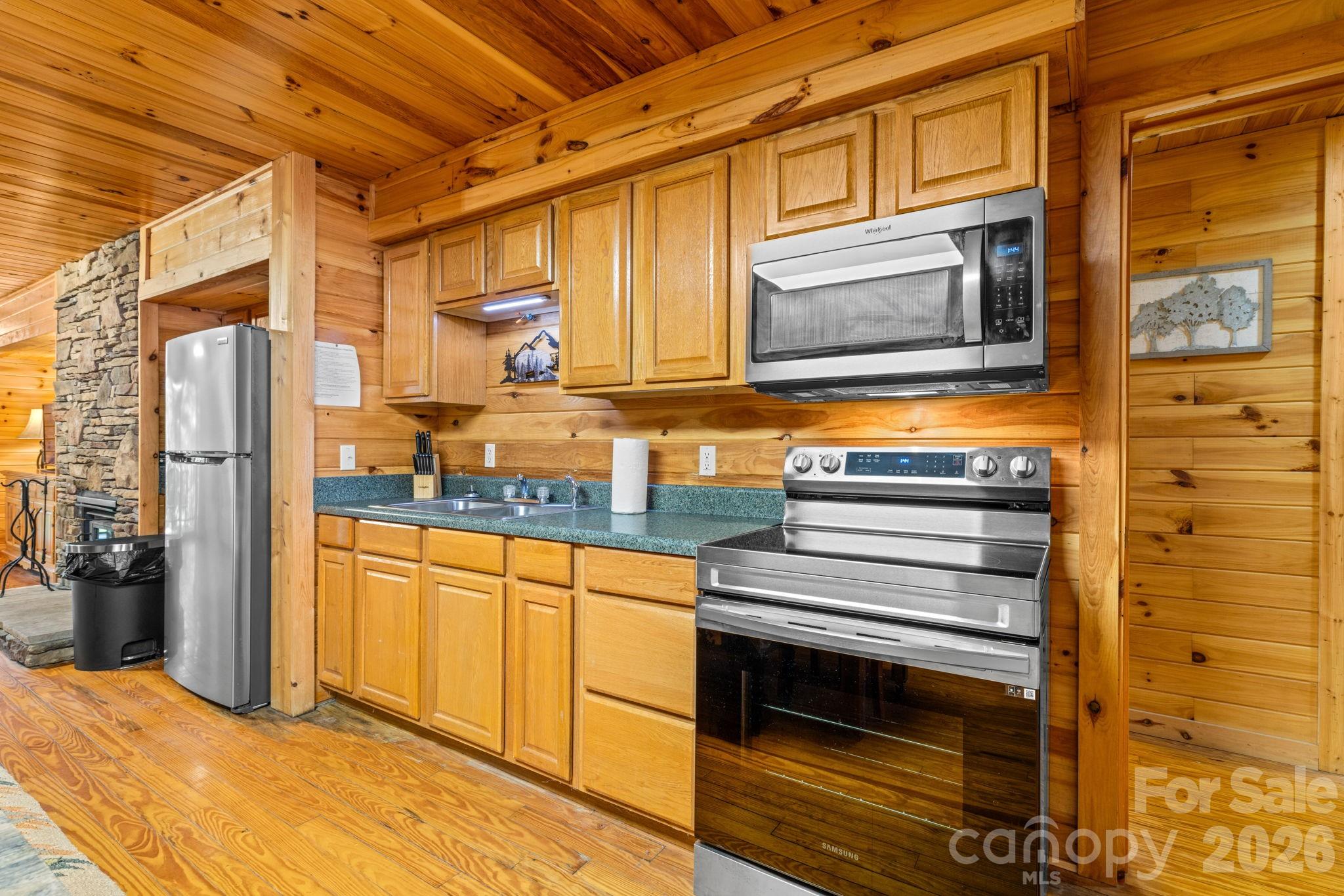 55 Observation Point Road Bryson City, NC 28713 - Photo 15 of 16 Gallery Image 15