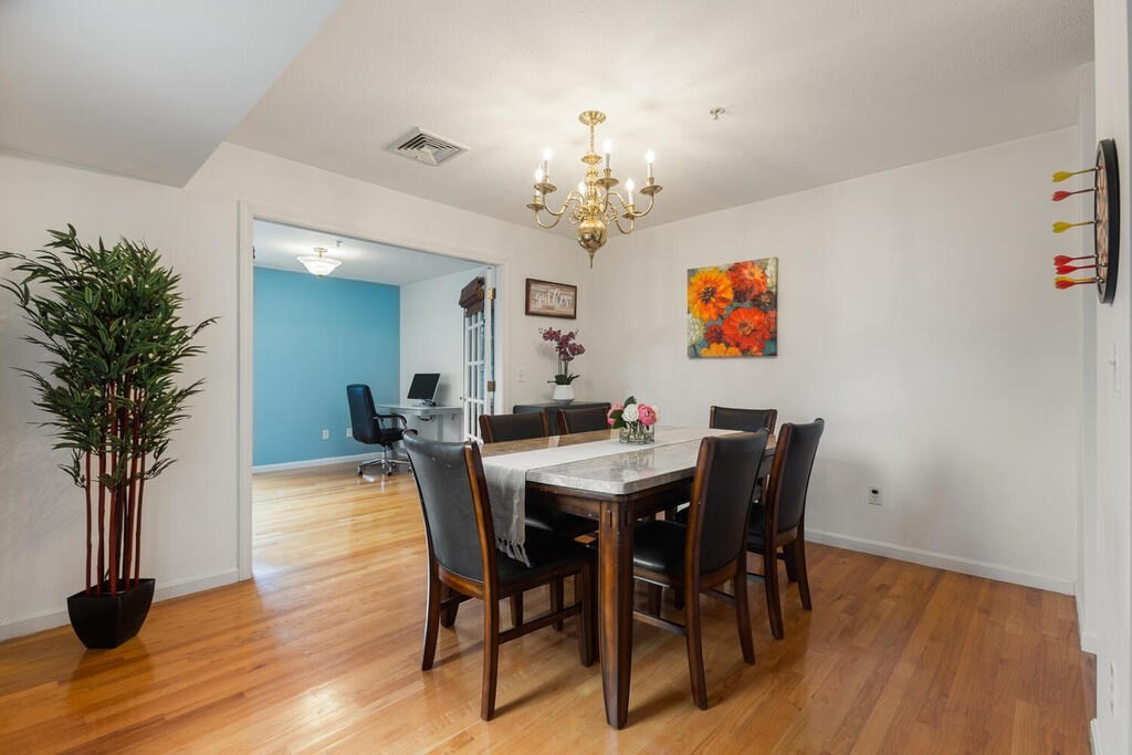 7 Conant Road, Unit 12 Winchester, MA 01890 - Photo 11 of 31 Gallery Image 11