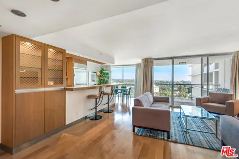 $785,000 | 201 Ocean Avenue, Unit 1505B, Santa Monica, CA 90402