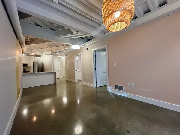 $3,000 | 305 Webster Avenue, Unit 105, Cambridge, MA 02141