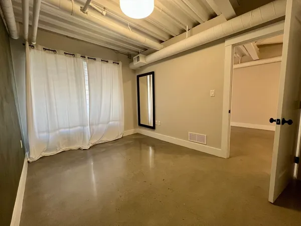 $3,000 | 305 Webster Avenue, Unit 105, Cambridge, MA 02141