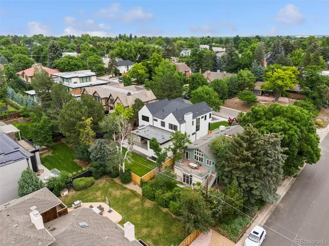 an aerial view of multiple house