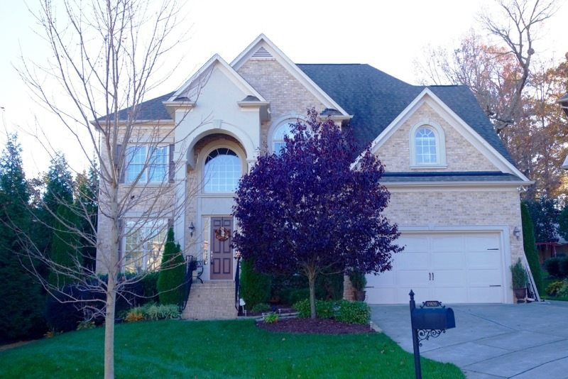 This is a gorgeous home, on a quiet cul-de-sac. The care the owners take of their property is evident by how green the lawn is in late November. On this pre-inspected home, you will see the same level of care everywhere, inside & out. Exterior Front