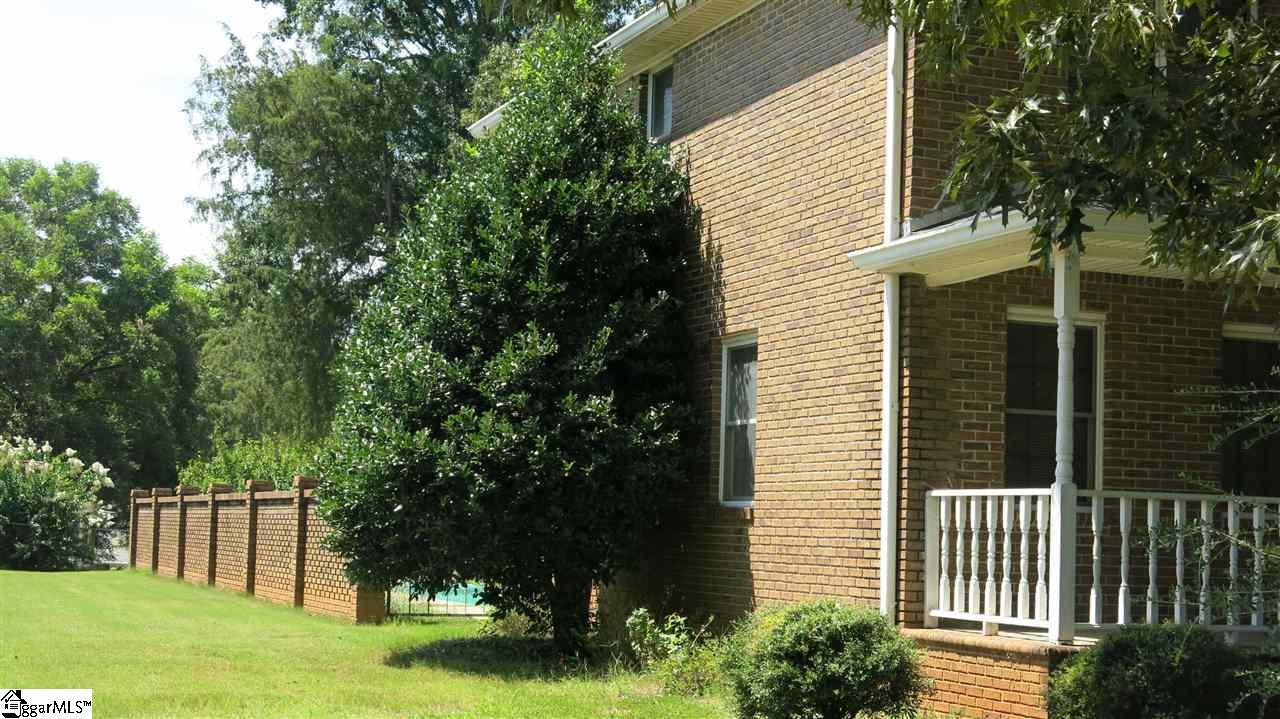 406 Brittany Park Anderson, SC 29621 - Photo 4 of 36