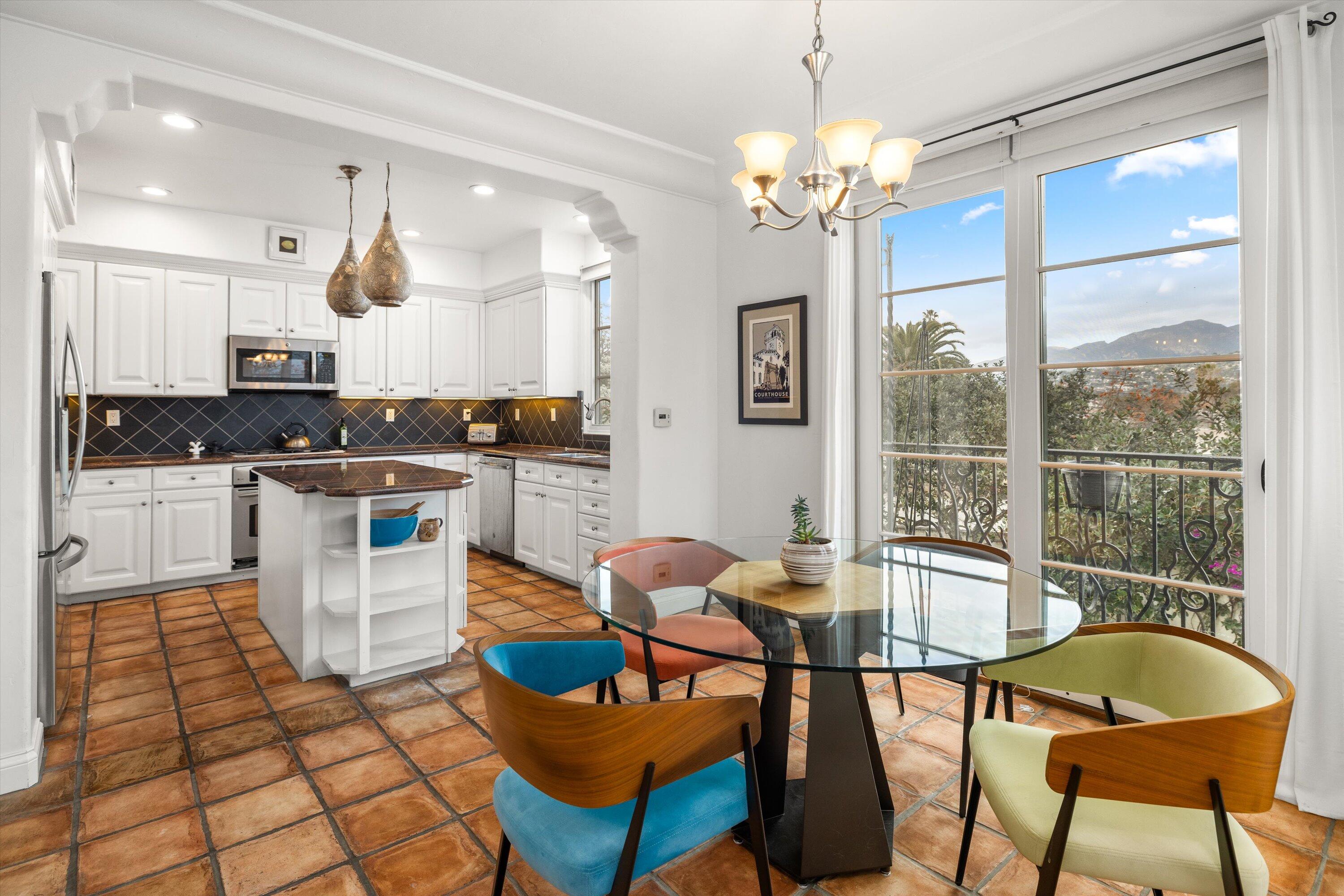 220 Santa Barbara Street, Unit D Santa Barbara, CA 93101 - Photo 4 of 18 open concept