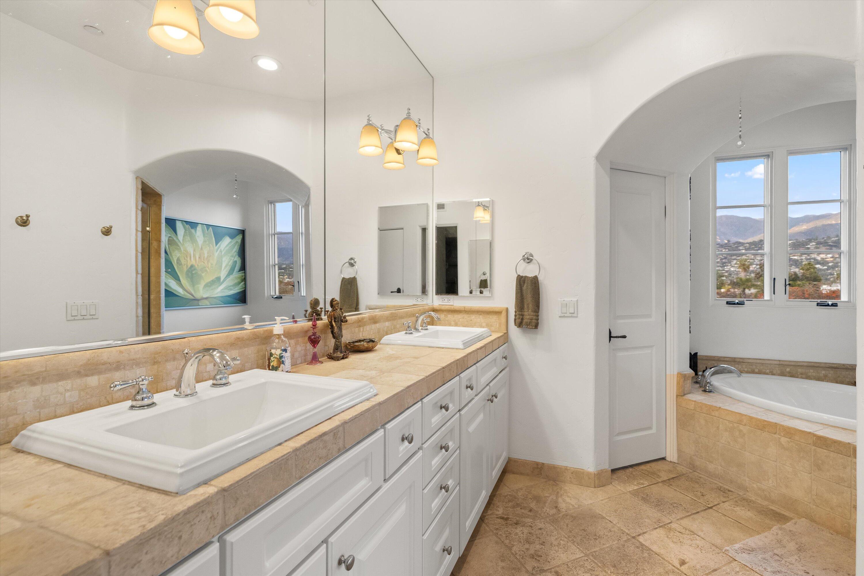 220 Santa Barbara Street, Unit D Santa Barbara, CA 93101 - Photo 7 of 18 large ensuite primary bath