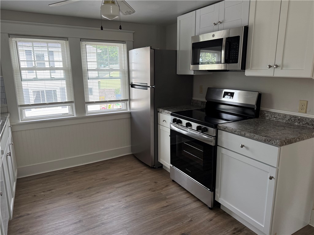 9 Butler Street Newport, RI 02840 - Photo 6 of 15