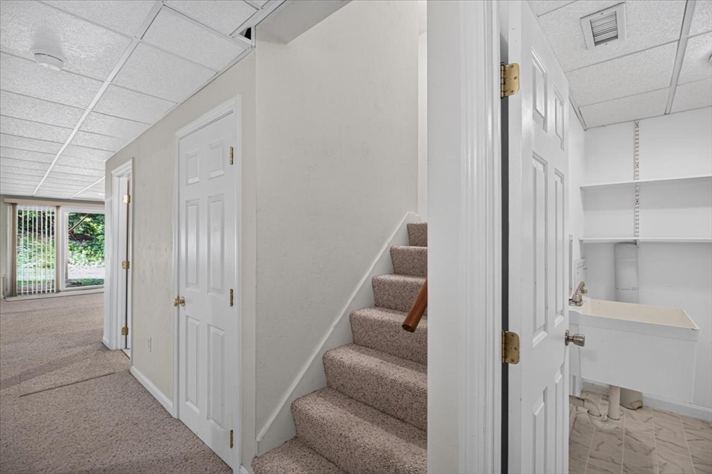 14 Millers Way, Unit D Sutton, MA 01590 - Photo 35 of 42