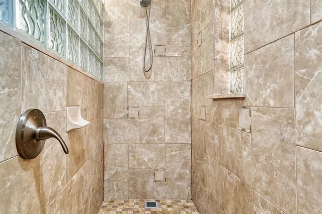 $3,750 | 1606 Northwest 22nd Street, Gainesville, FL 32605