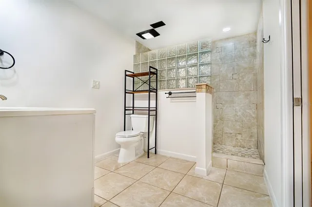 $3,750 | 1606 Northwest 22nd Street, Gainesville, FL 32605