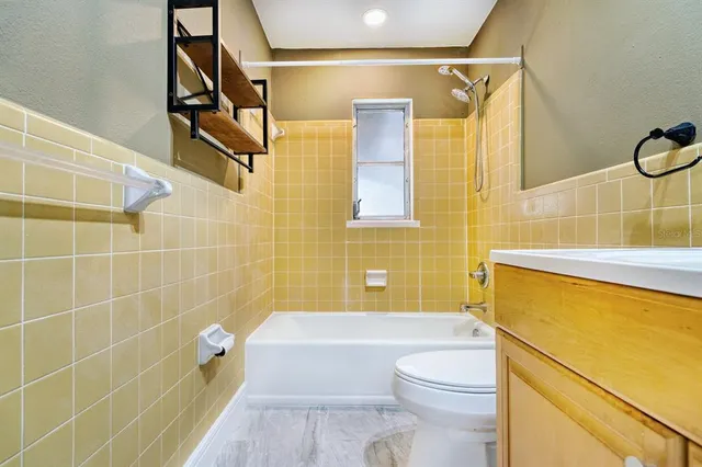 $3,750 | 1606 Northwest 22nd Street, Gainesville, FL 32605