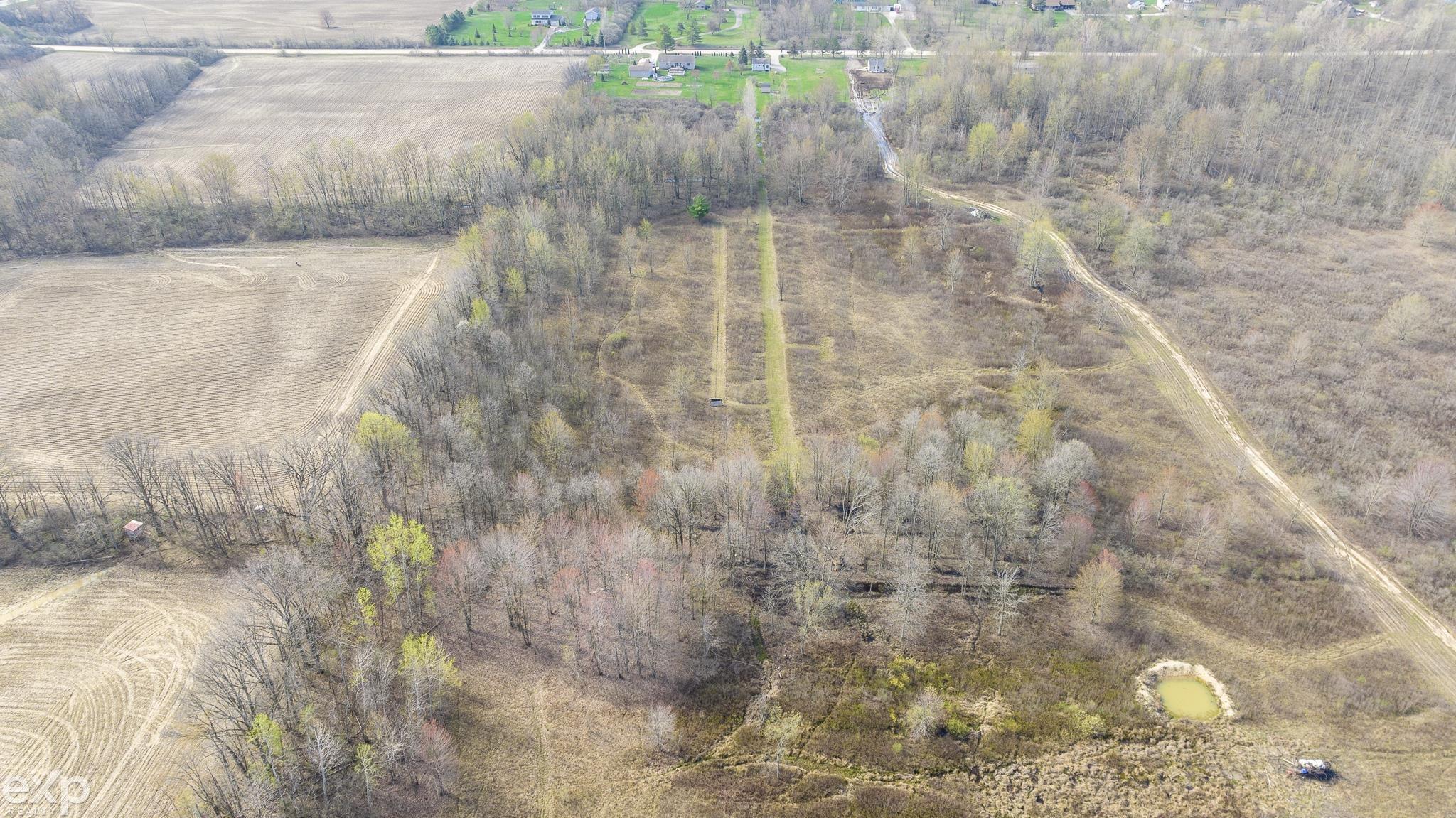 11152 Dunn Road Memphis, MI 48041 - Photo 47 of 53 50106125-46.JPG