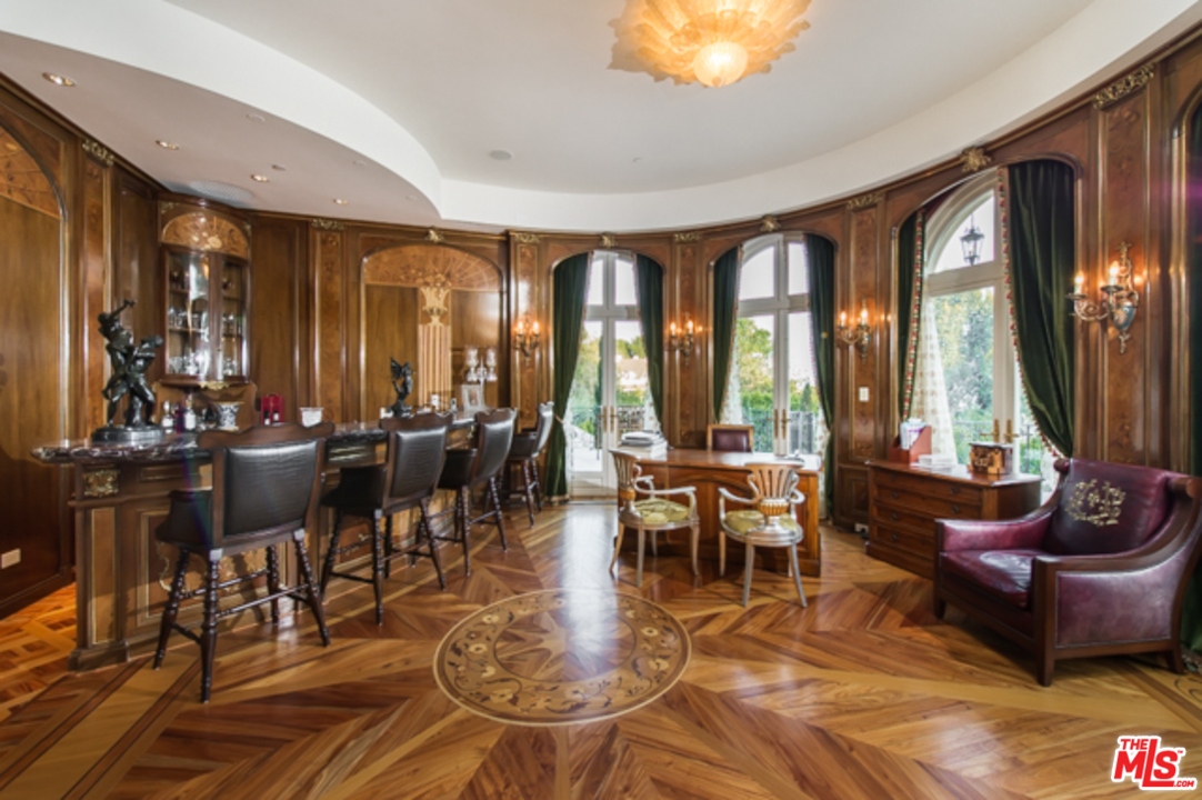 11459 Bellagio Road Los Angeles, CA 90049 - Photo 34 of 42