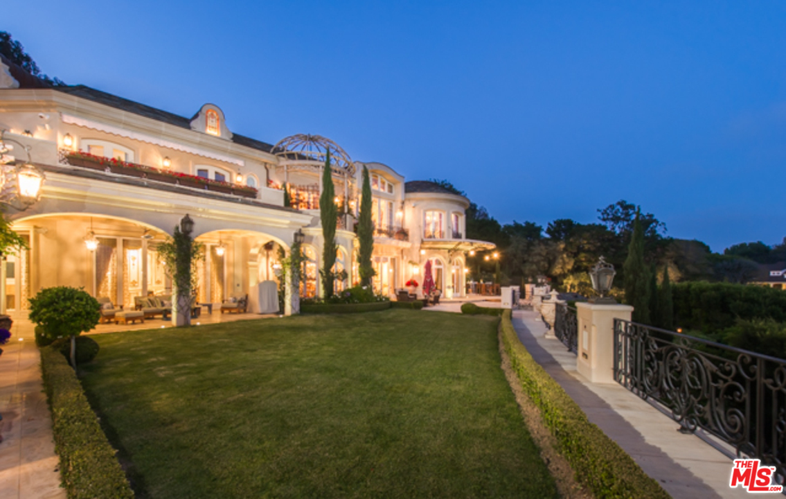 11459 Bellagio Road Los Angeles, CA 90049 - Photo 6 of 42