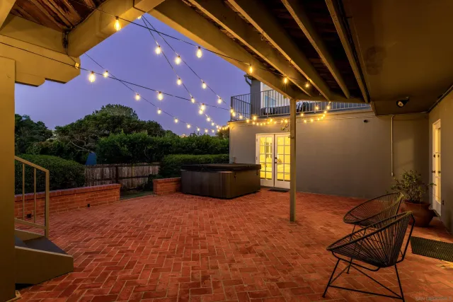 $3,345,000 | 7850 Roseland Drive, La Jolla, CA 92037