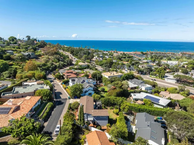 $3,345,000 | 7850 Roseland Drive, La Jolla, CA 92037