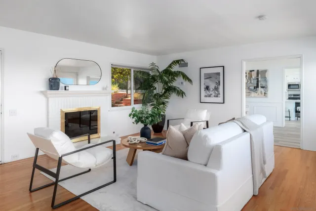 $3,345,000 | 7850 Roseland Drive, La Jolla, CA 92037