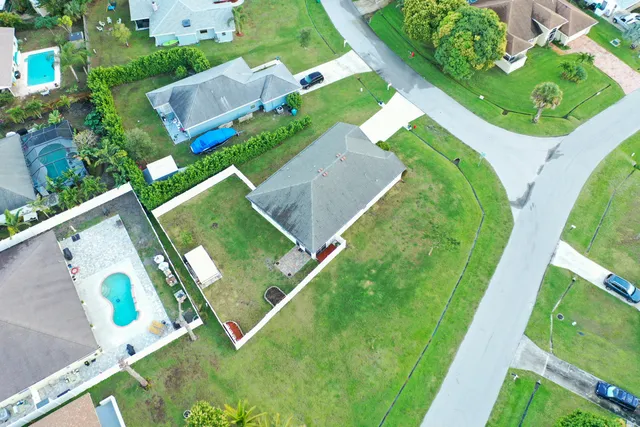 $2,700 | 1401 Southeast Portillo Road, Port St. Lucie, FL 34952