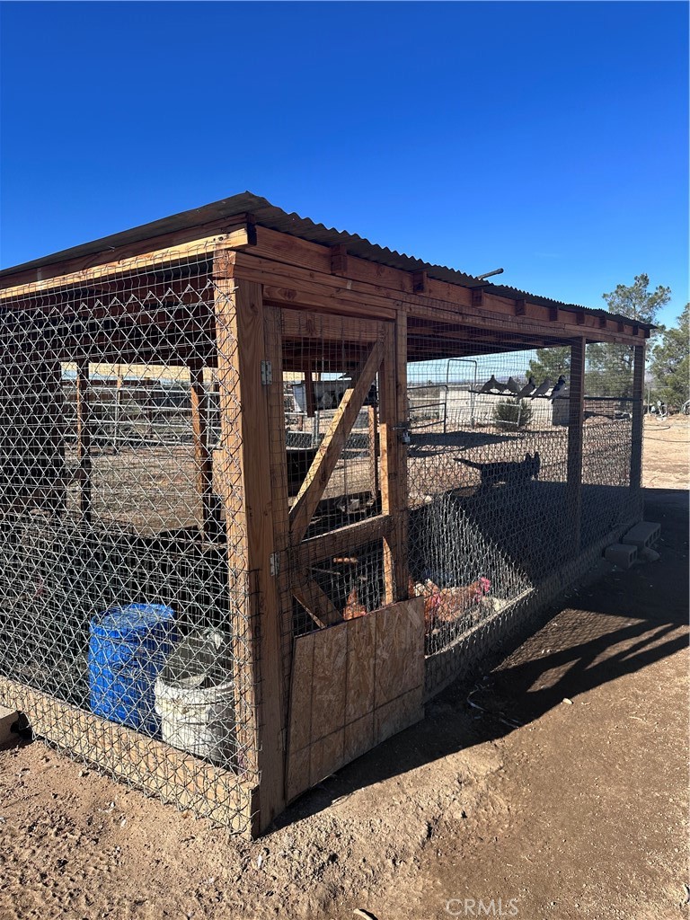 14426 Tumbleweed Road Phelan, CA 92371 - Photo 31 of 38