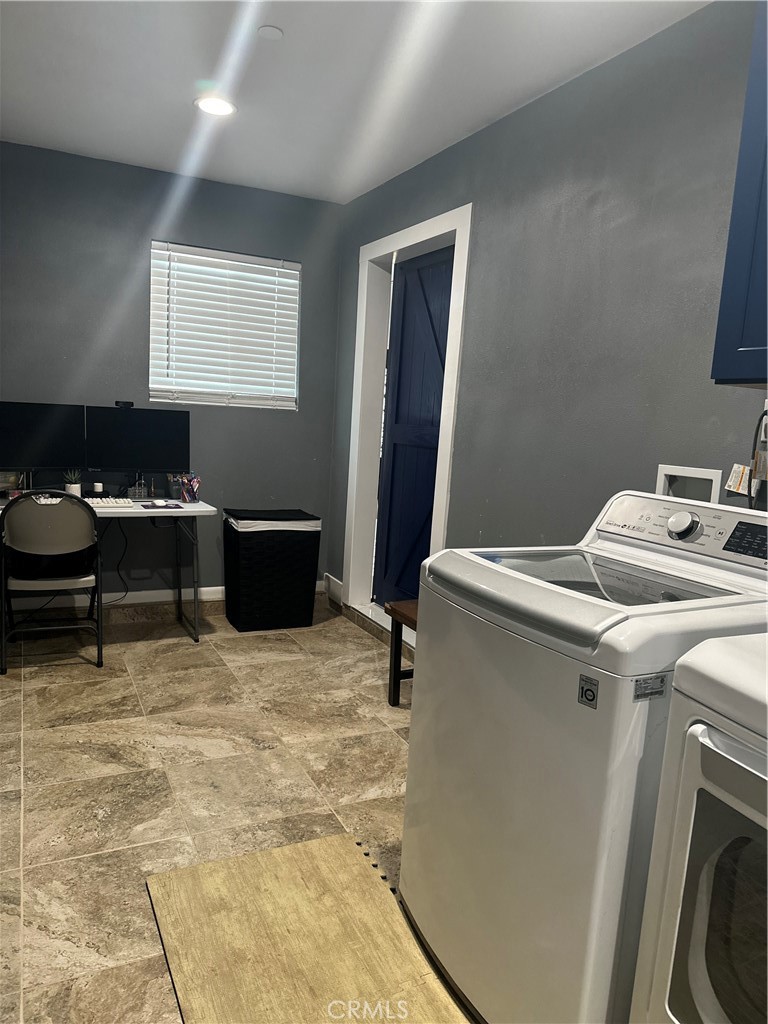 14426 Tumbleweed Road Phelan, CA 92371 - Photo 32 of 38