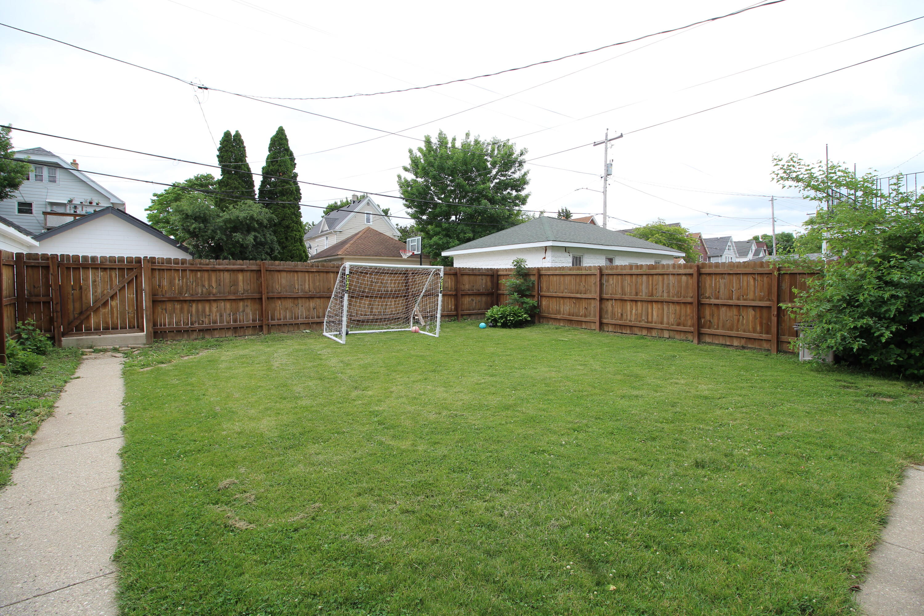 1516 South 78th Street Milwaukee, WI 53214 - Photo 46 of 53 Yard