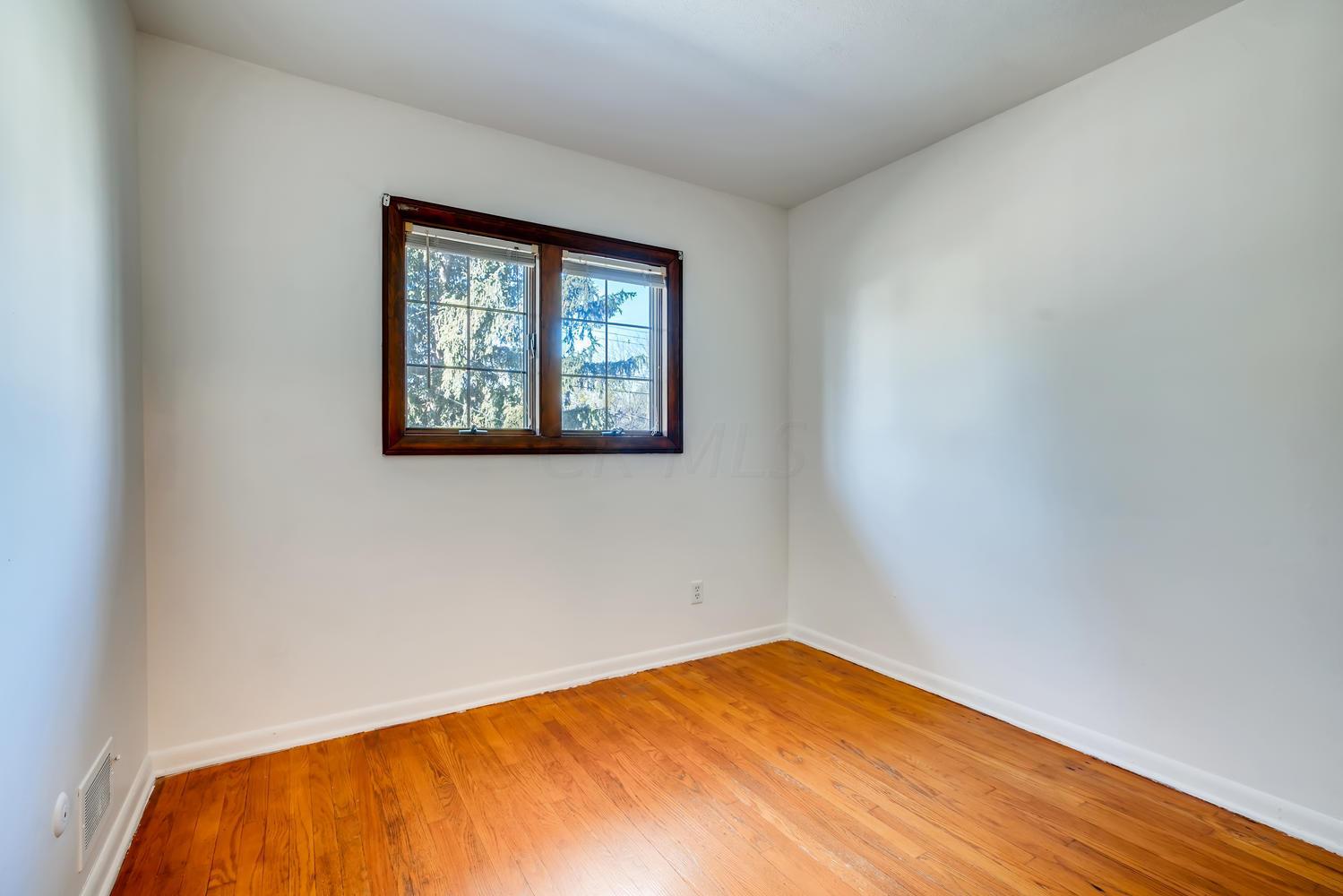 5981 Karl Road Columbus, OH 43229 - Photo 18 of 27 Gallery Image 18