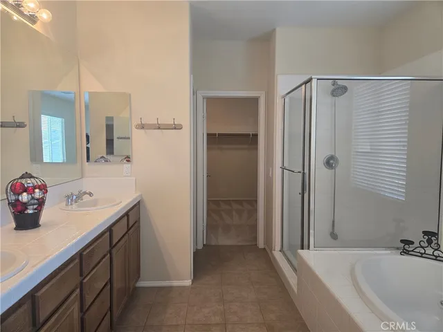 $3,400 | 42610 Meridian Way, Lancaster, CA 93536