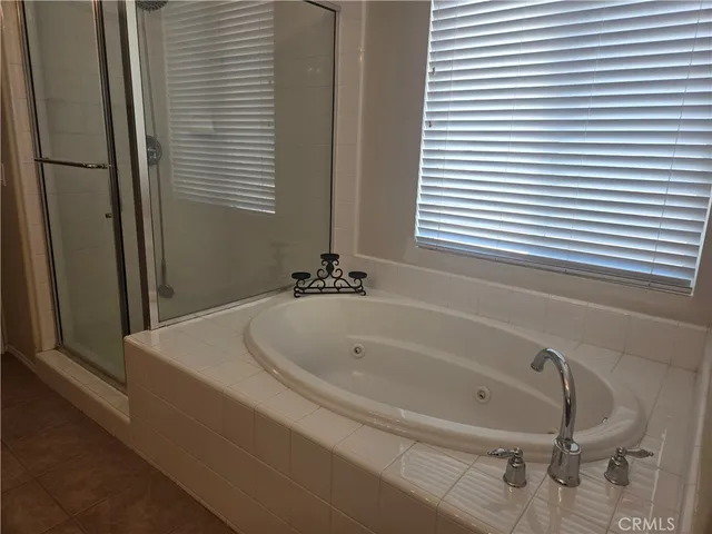 $3,400 | 42610 Meridian Way, Lancaster, CA 93536