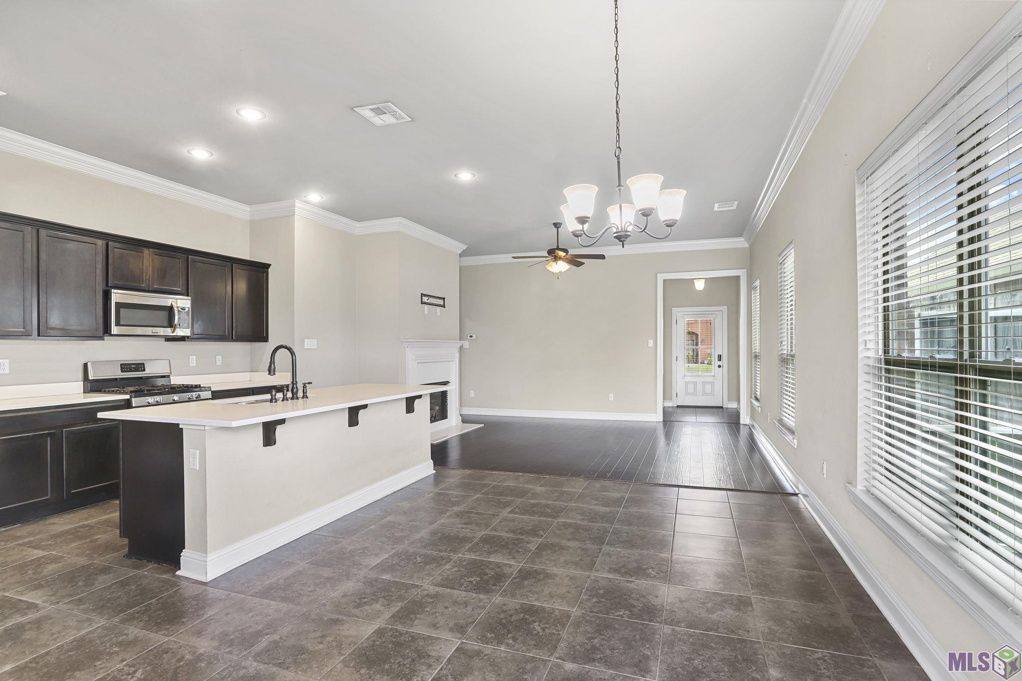 17636 Waterloo Drive Baton Rouge, LA 70817 - Photo 4 of 10 Gallery Image 4