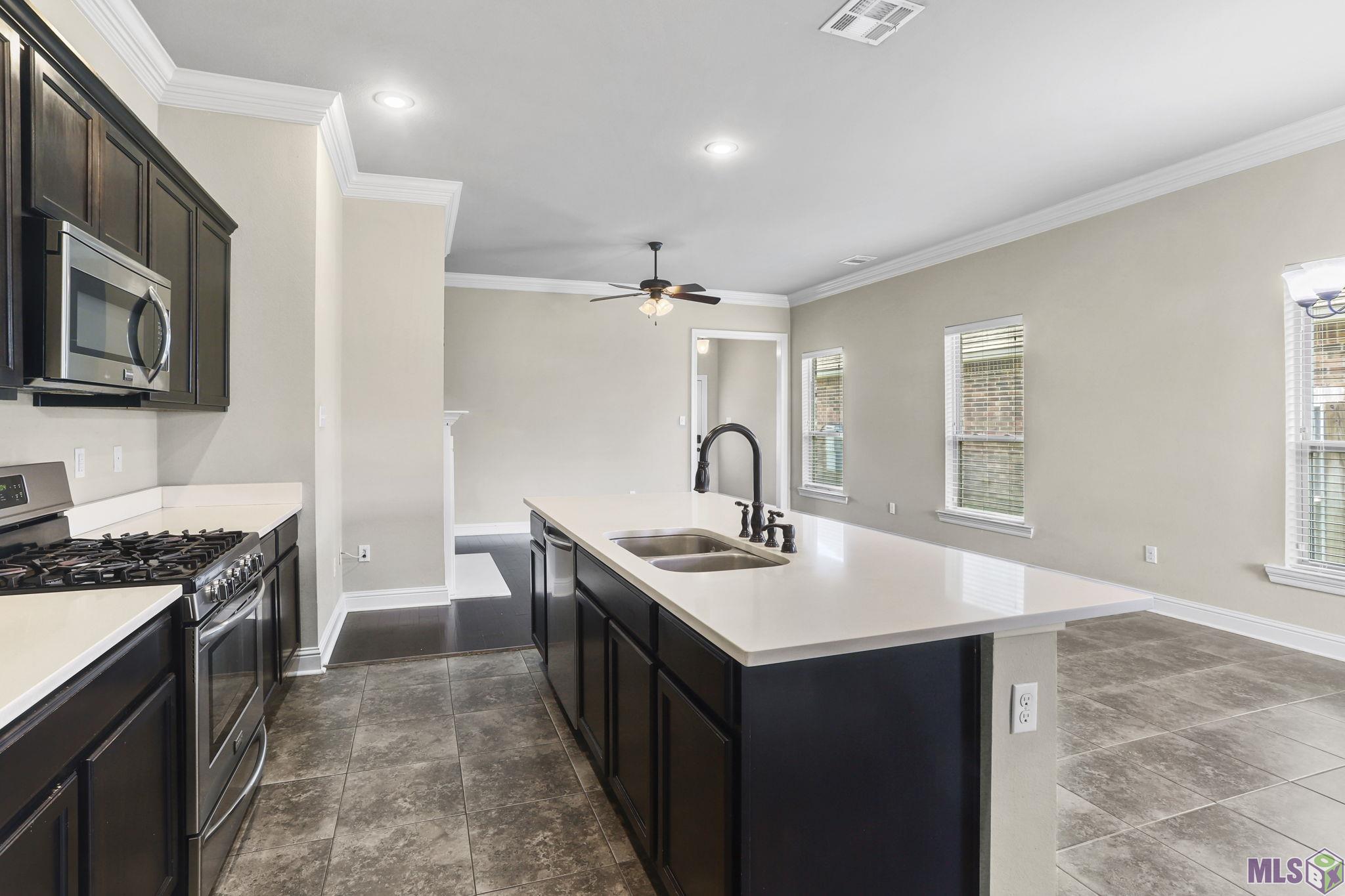17636 Waterloo Drive Baton Rouge, LA 70817 - Photo 5 of 10 Gallery Image 5